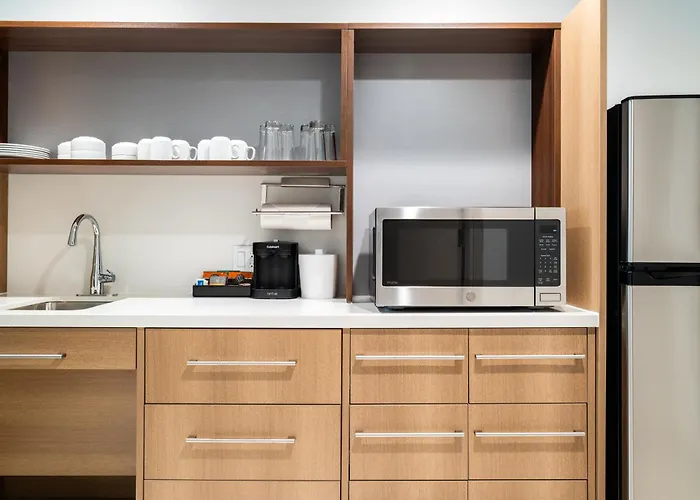 Home2 Suites By Hilton Atlanta Airport College Park