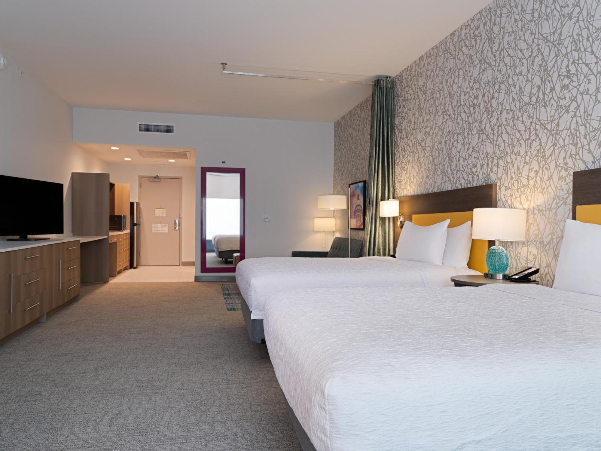 Home2 By Hilton Atlanta Airport Hotel 3*